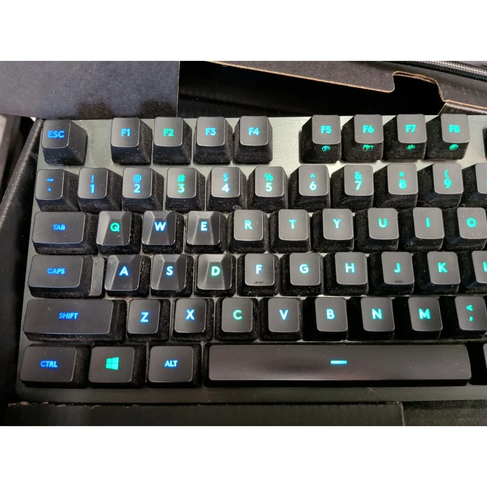 Logitech G513 Carbon Mechanical Gaming Keyboard GX Blue RGB Clicky Wired Tested